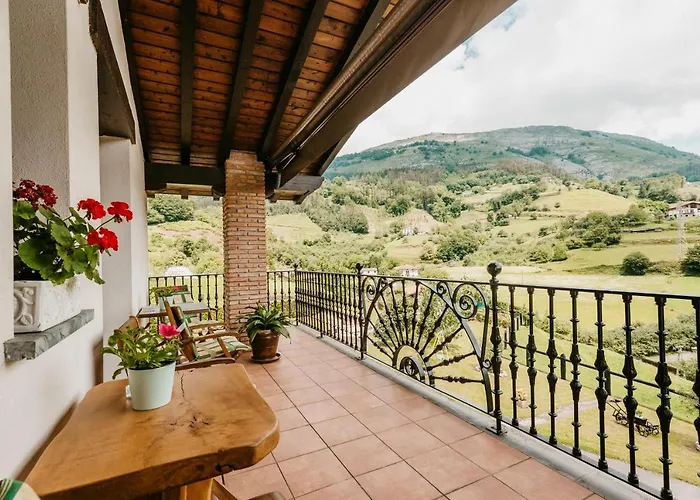 Txanpardin Country house *