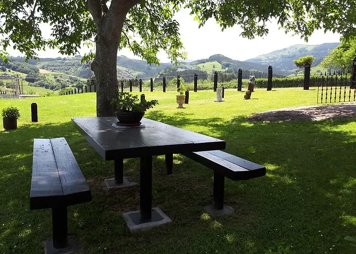 Country house Txanpardin *