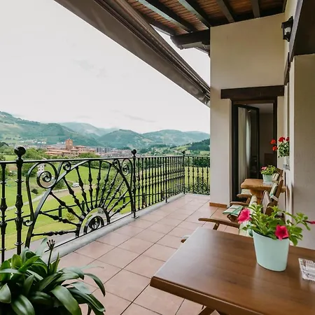 Casa rural Txanpardin